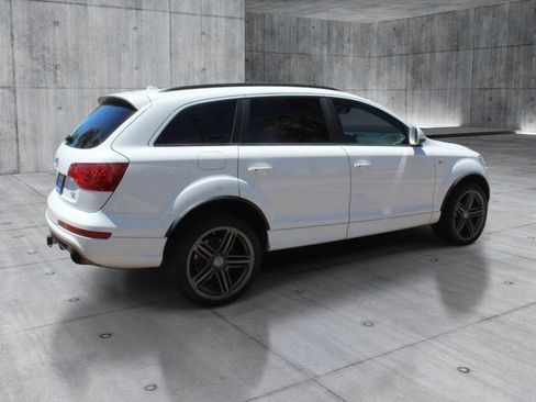 Used 2015 Audi Q7 3.0T S line Prestige w/ 21" S Line Plus Package AWD/4WD image 9