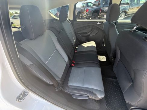 Used 2015 Ford Escape SE AWD/4WD image 8