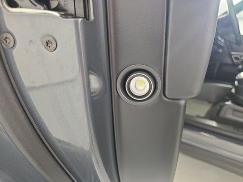 Used 2024 Rivian R1T Adventure AWD/4WD image 30