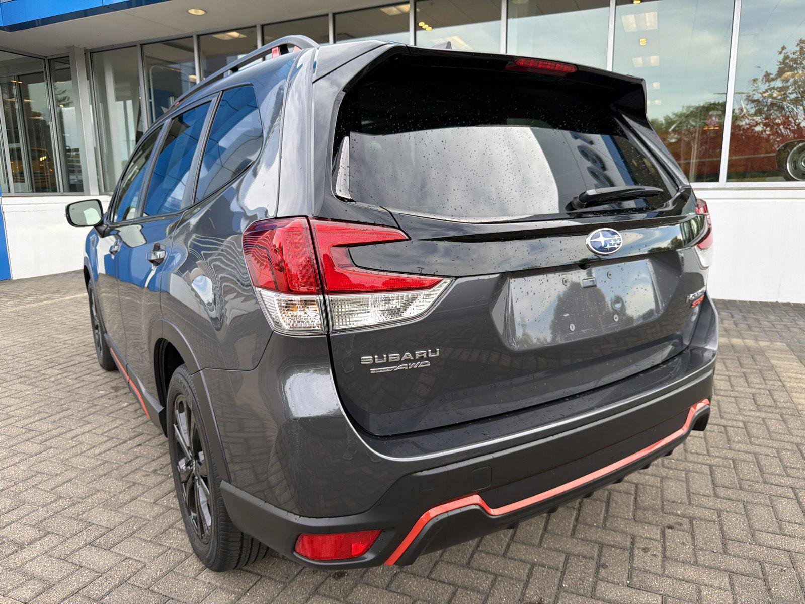 Used 2024 Subaru Forester Sport AWD/4WD image 3