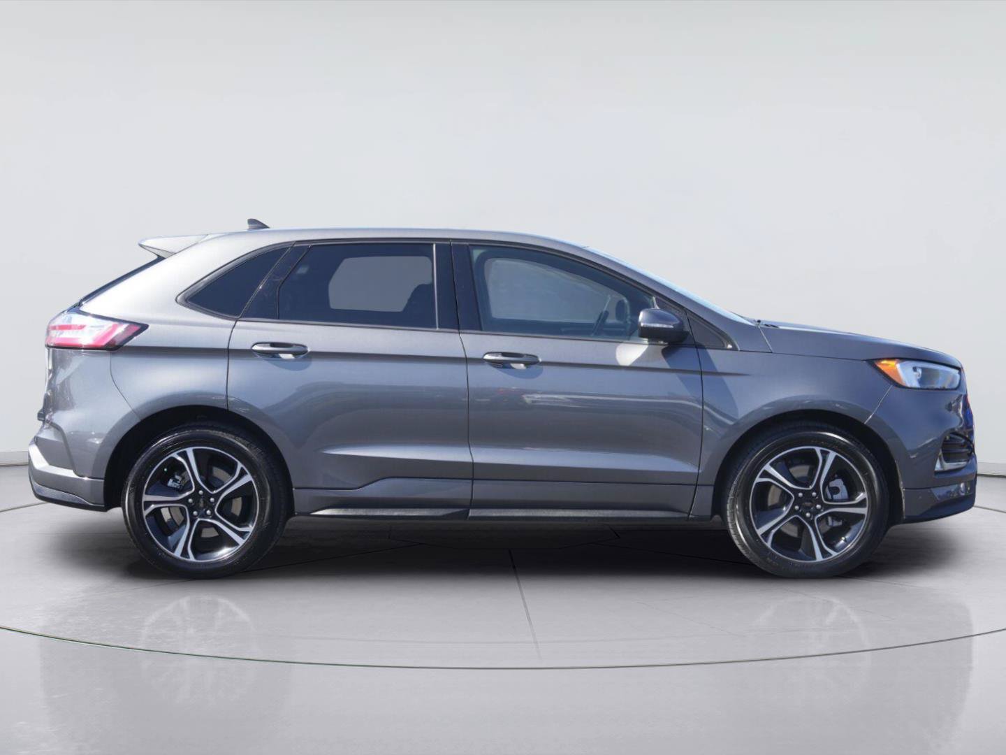 Used 2023 Ford Edge ST AWD/4WD image 5
