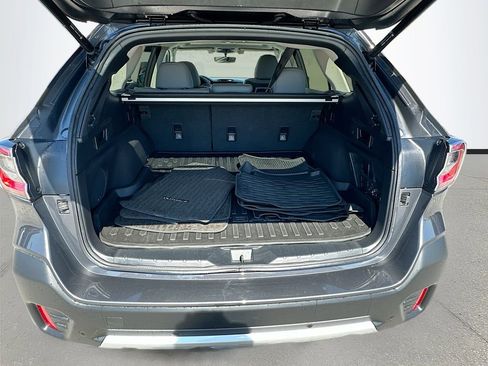 Used 2020 Subaru Outback Limited AWD/4WD image 27