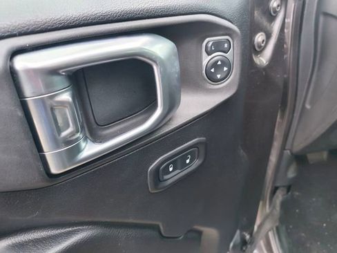 Used 2021 Jeep Wrangler Unlimited Willys image 14
