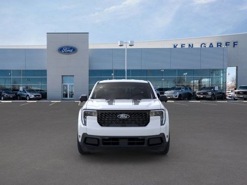 New 2025 Ford Maverick Lariat w/ Black Appearance Package image 9