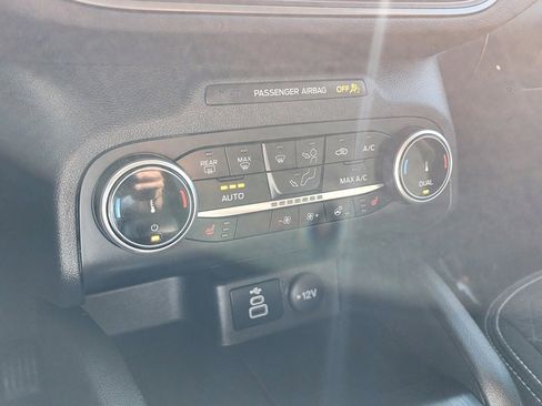 Used 2024 Ford Escape Active image 23