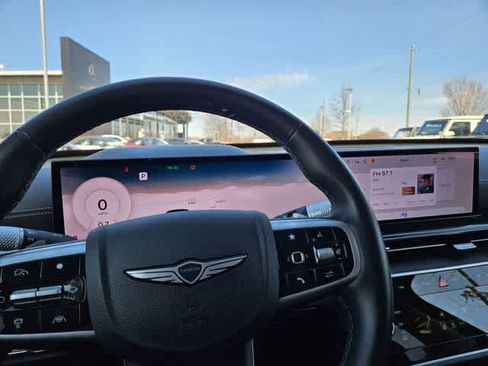 Used 2025 Genesis GV80 2.5T Standard image 33
