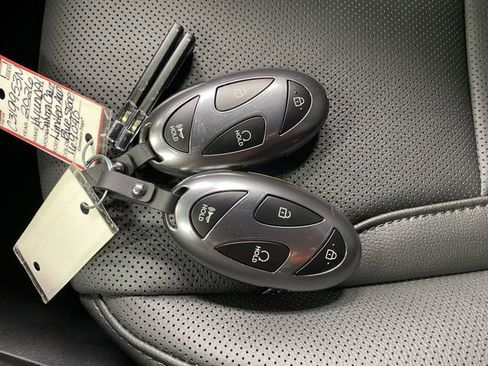 New 2026 Hyundai Santa Cruz Limited image 27