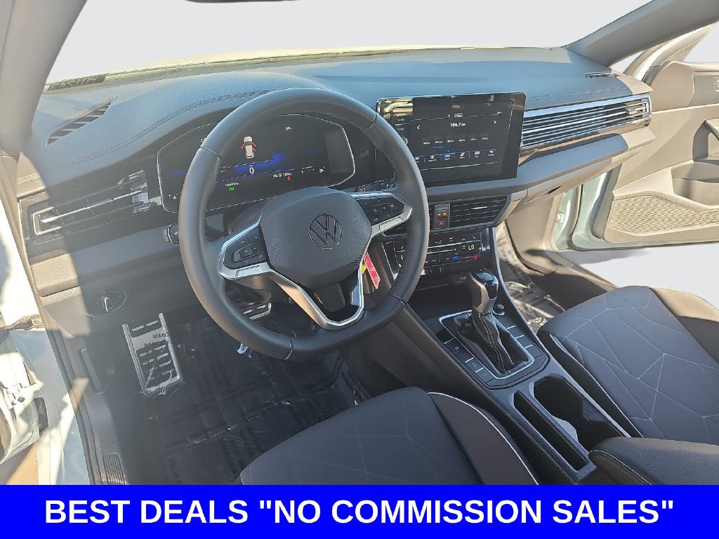 Used 2025 Volkswagen Jetta Sport FWD image 15