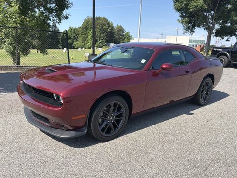 Used 2022 Dodge Challenger GT w/ Blacktop Package AWD/4WD image 3
