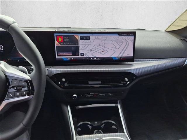 Used 2025 BMW 330i xDrive Sedan w/ Convenience Package AWD/4WD image 15
