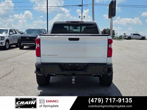 Used 2019 Chevrolet Silverado 1500 LT Trail Boss AWD/4WD image 6