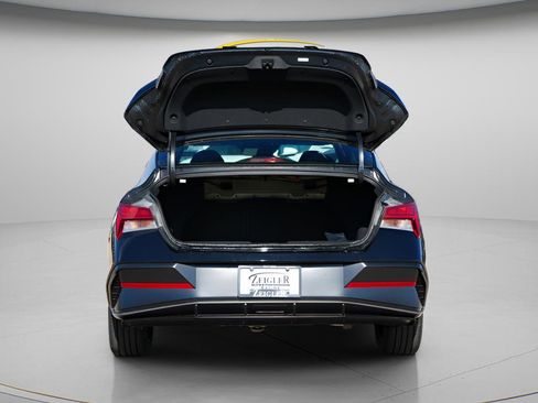 New 2026 Hyundai Elantra SEL Sport Premium FWD image 11