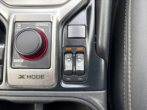 Used 2019 Subaru Forester Premium w/ All-Weather Package image 16