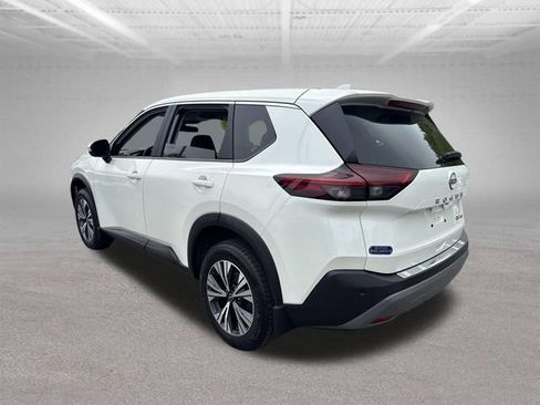 Used 2023 Nissan Rogue SV AWD/4WD image 10