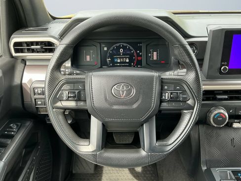 Used 2026 Toyota Tacoma SR5 AWD/4WD image 13