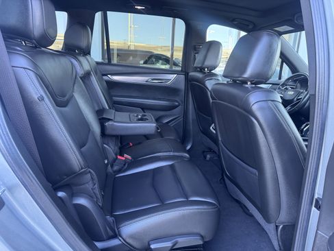 Used 2023 Cadillac XT6 Luxury w/ LPO, Floor Liner Package image 45