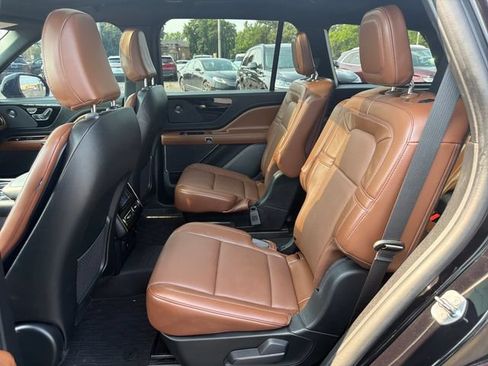 Certified 2024 Lincoln Aviator Reserve w/ Jet Package AWD/4WD image 29