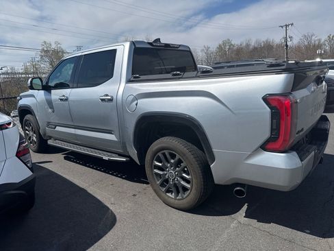 Used 2023 Toyota Tundra Platinum image 3