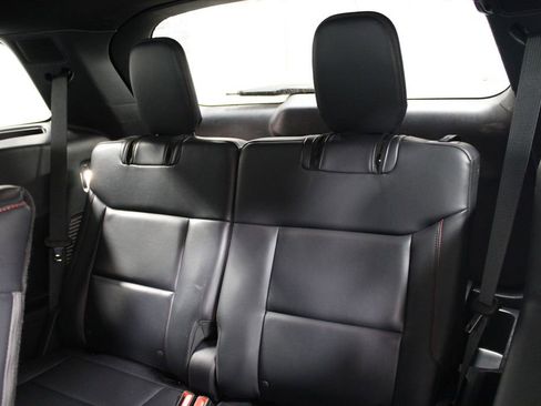 Used 2025 Ford Explorer ST-Line w/ ST-Line Street Pack image 21