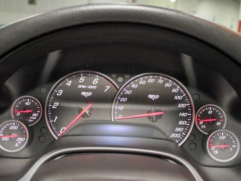 Used 2013 Chevrolet Corvette Convertible image 12