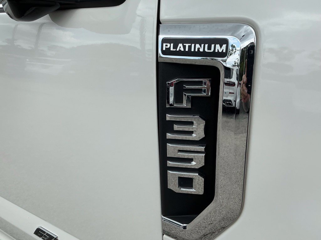 Used 2022 Ford F350 Platinum AWD/4WD image 12
