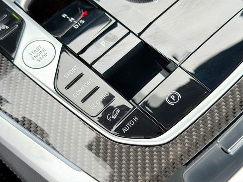 Certified 2026 BMW X5 M60i image 31