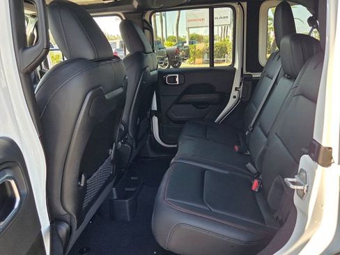 New 2026 Jeep Wrangler Unlimited Rubicon 392 w/ Quick Order Package 27X Moab AWD/4WD image 14