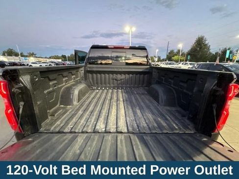 Used 2025 Chevrolet Silverado 1500 LT Trail Boss w/ Convenience Package II AWD/4WD image 28