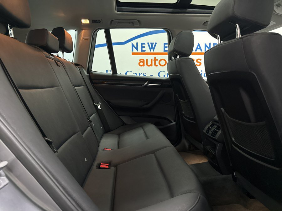 Used 2017 BMW X3 xDrive28i AWD/4WD image 16