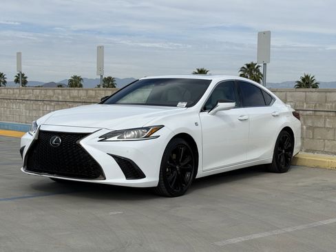 Certified 2023 Lexus ES 350 F Sport w/ Accessory Package (Z2) image 7