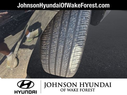 Certified 2025 Hyundai Elantra Sport image 39