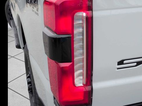 New 2026 Ford F250 Lariat w/ Black Appearance Package image 16