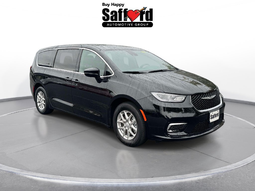 Used 2026 Chrysler Pacifica Select FWD image 9