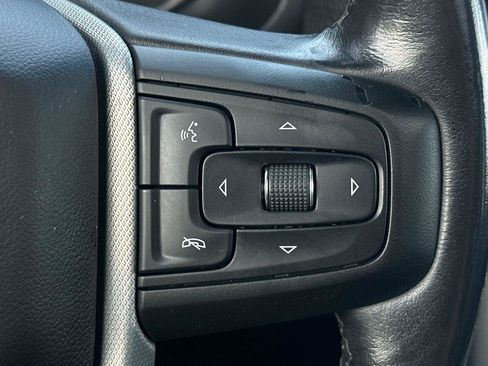 Used 2021 GMC Yukon XL Denali w/ Denali Premium Package image 30