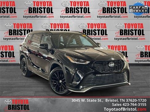 Used 2025 Toyota Highlander XSE image 1