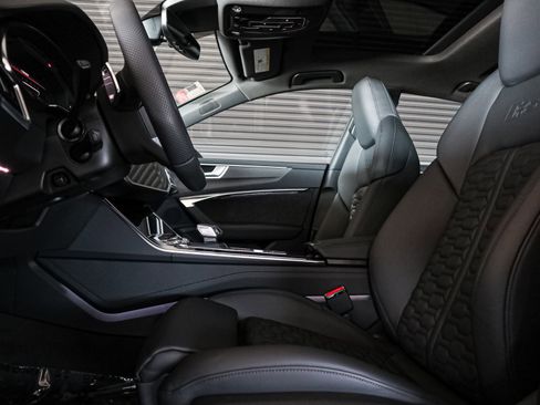 New 2025 Audi RS 7 Performance image 8