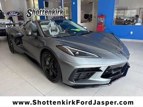 Used 2023 Chevrolet Corvette Stingray Premium Conv w/ Z51 Performance Package RWD image 1