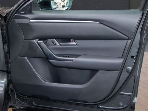 Used 2025 MAZDA CX-50 AWD 2.5 S w/ Weather Package image 15