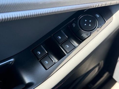 New 2026 Ford Explorer Active w/ Active Comfort Package image 25