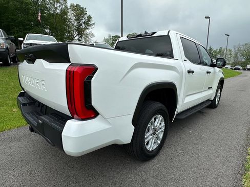 Used 2025 Toyota Tundra SR5 AWD/4WD image 6