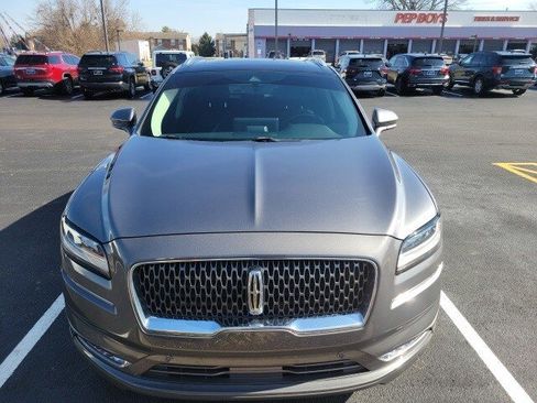 Used 2021 Lincoln Nautilus Reserve w/ Equipment Group 202A image 2