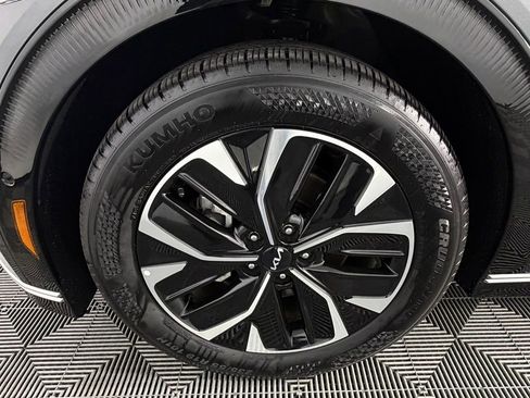 Used 2024 Kia EV6 Wind w/ Wind Technology Package image 12