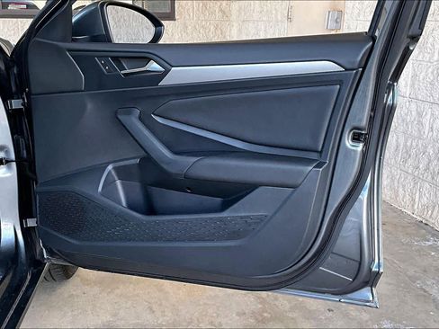 Used 2021 Volkswagen Jetta S w/ Driver Assistance Package image 22