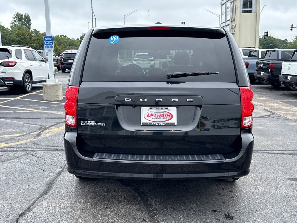 Used 2018 Dodge Grand Caravan SE FWD image 10