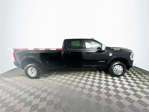 New 2026 RAM 3500 Longhorn w/ Towing Technology Group image 8