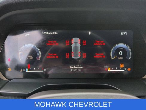 Used 2023 Jeep Grand Cherokee Altitude AWD/4WD image 12