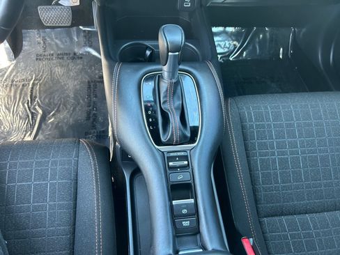 Used 2025 Honda HR-V Sport image 26