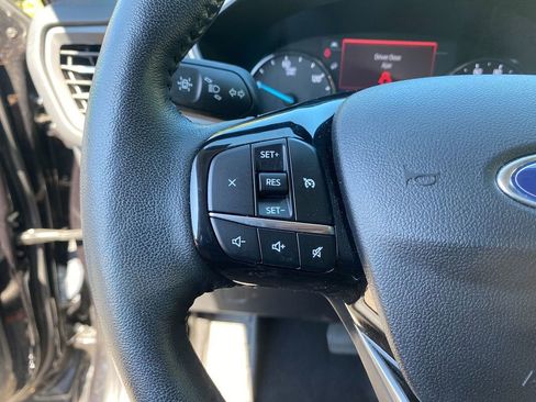 Used 2021 Ford Escape SEL image 16