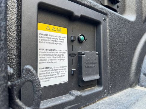 Certified 2023 Ford F150 Platinum w/ Equipment Group 701A High image 19