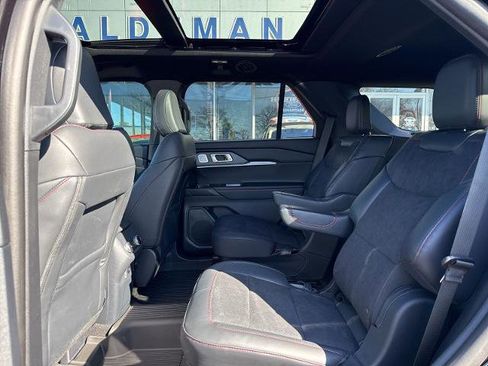Certified 2025 Ford Explorer ST w/ Sun And Sound Package image 4